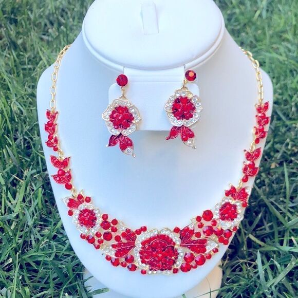 FLOWERS Leaf Rhinestone Crystal Necklace Set - Promo for Weddings & Christenings